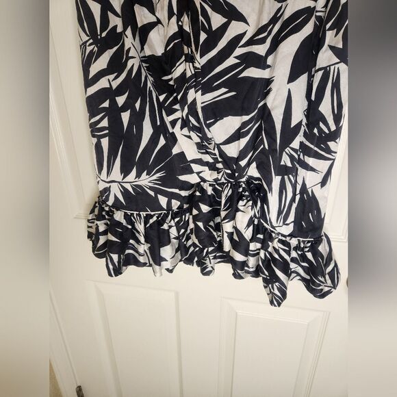Hilo Hattie L WhiteBlack FloralPrint Ruffle SILKBlend Lined Zip Women Midi Skirt - Picture 4 of 12